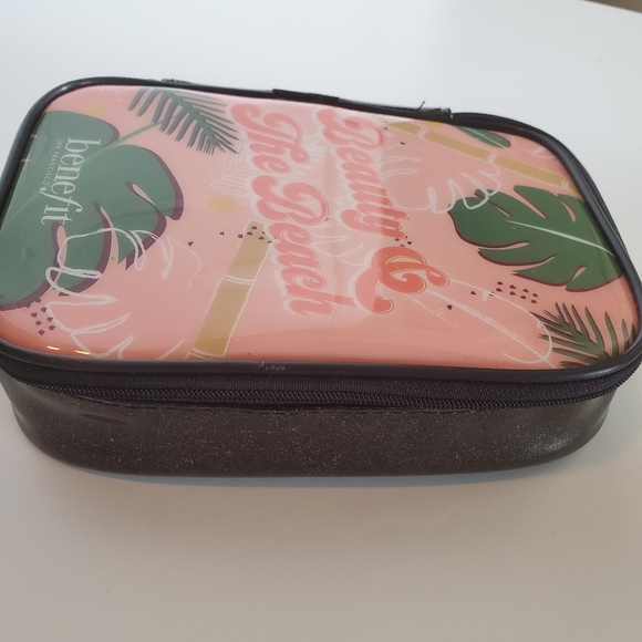 Benefit make up bag - Picture 2 of 5